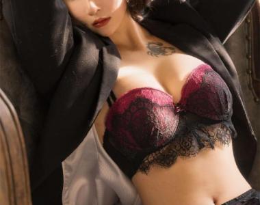 Vams子 西装壁纸