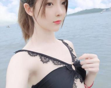一小央泽夏日沙滩壁纸