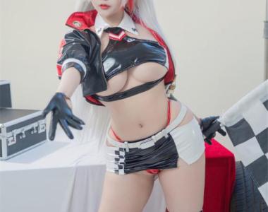 KANEKO_咔喵  赛车服 壁纸